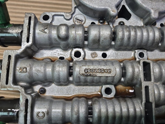 04-06 BMW E46 330ci M54 A5S 390R A/T Transmission Valve Body Mechatronic OEM