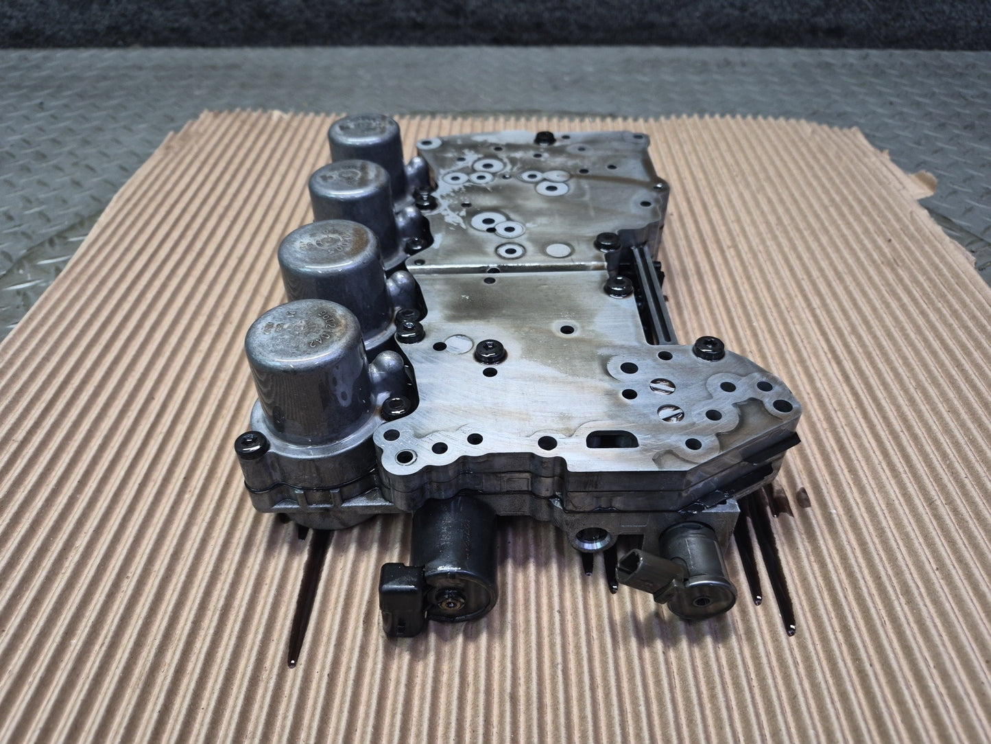 04-06 BMW E46 330ci M54 A5S 390R A/T Transmission Valve Body Mechatronic OEM