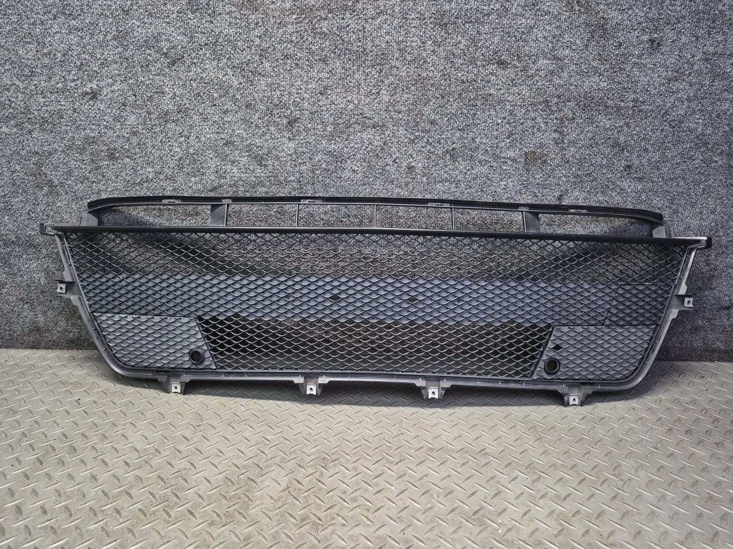 2012-2015 Mercedes W166 ML63 AMG Front Bumper Lower Center Insert Grille