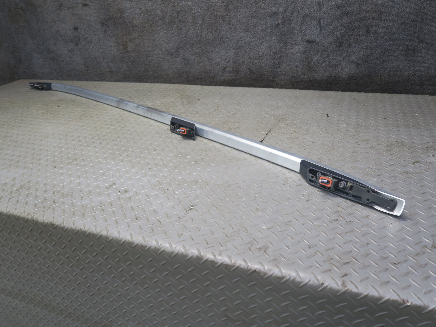2012-2015 Mercedes W166 Ml-class Set of 2 Left & Right Roof Rack Rail OEM