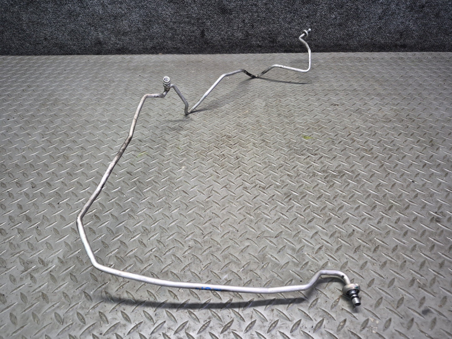 04-06 Nissan 350Z Convertible A/C Air Conditioning Hose Pipe Line Dryer Set OEM