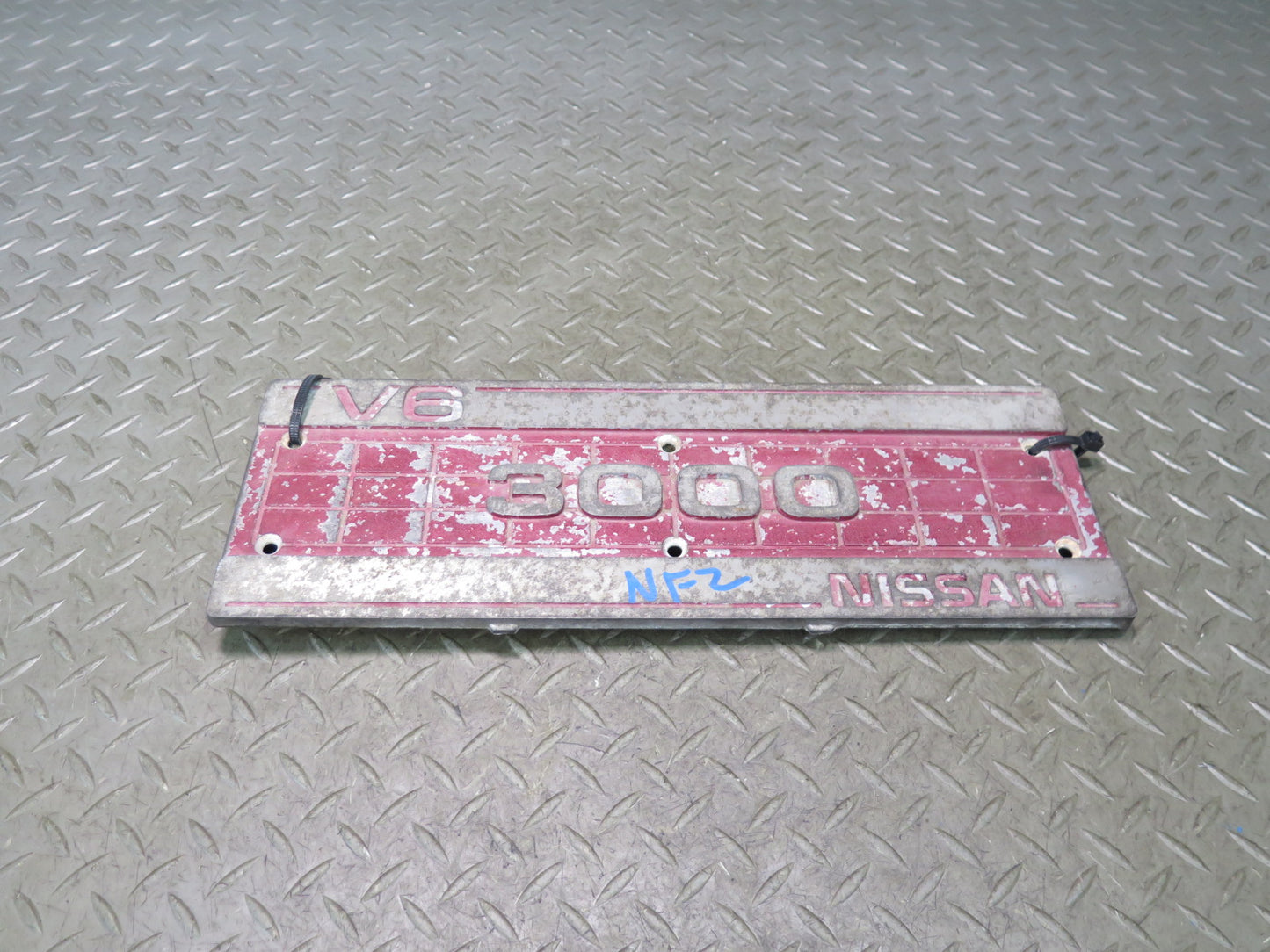 84-86 Nissan Z31 300ZX VG30E NON Turbo Engine Plate Cover w Mount Set OEM