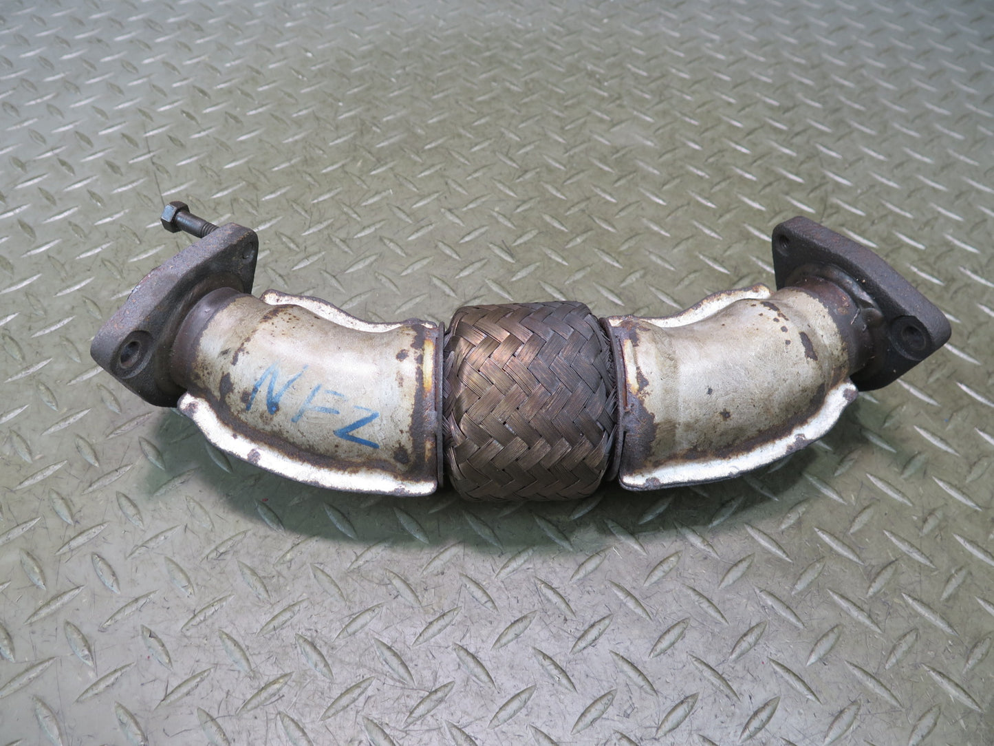 84-89 Nissan Z31 300ZX VG30E NON Turbo Exhaust Manifold Crossover Flex Pipe OEM