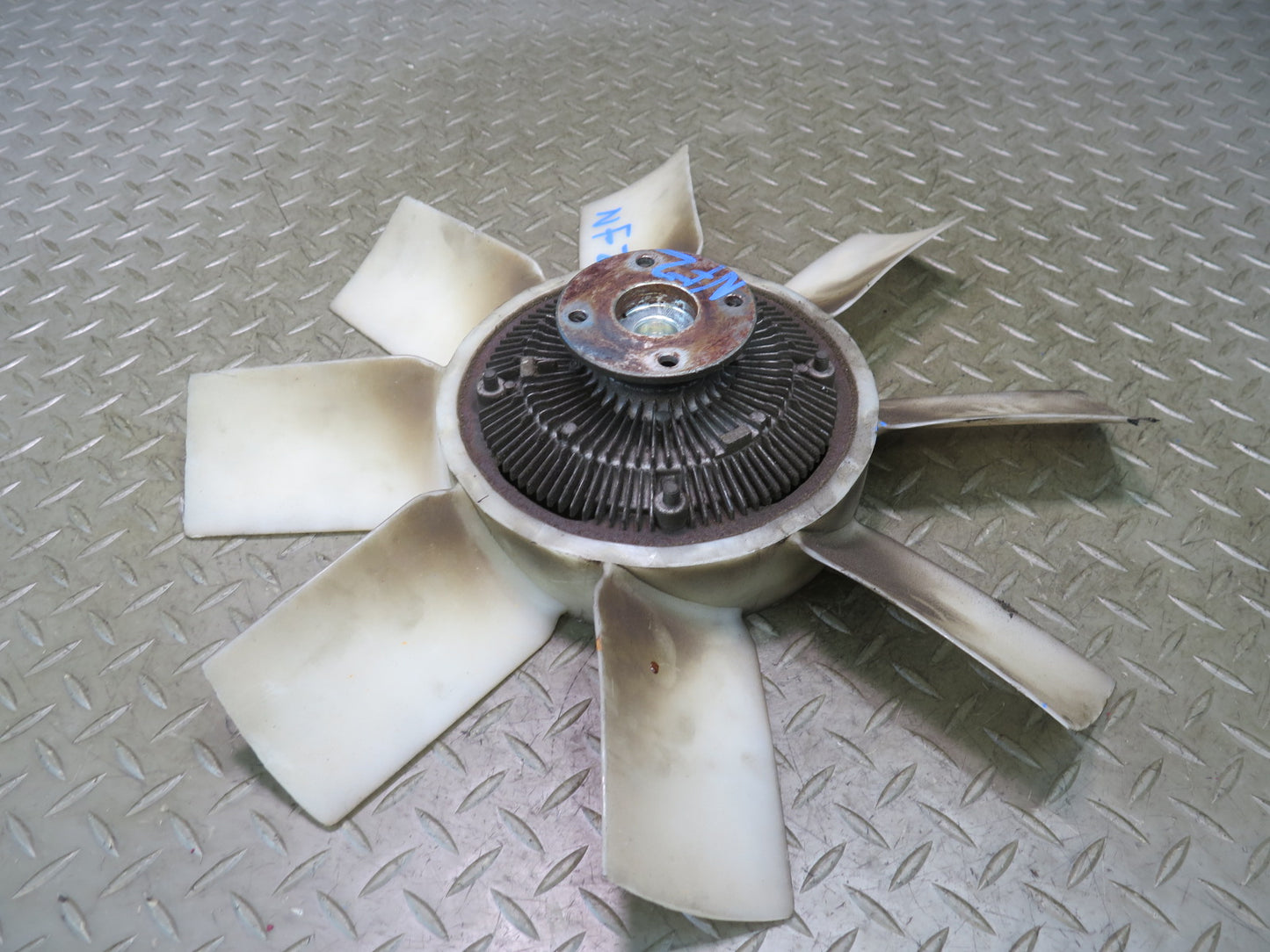 84-89 Nissan Z31 300ZX 3.0L VG30 Engine Cooling Fan Blade & Clutch OEM