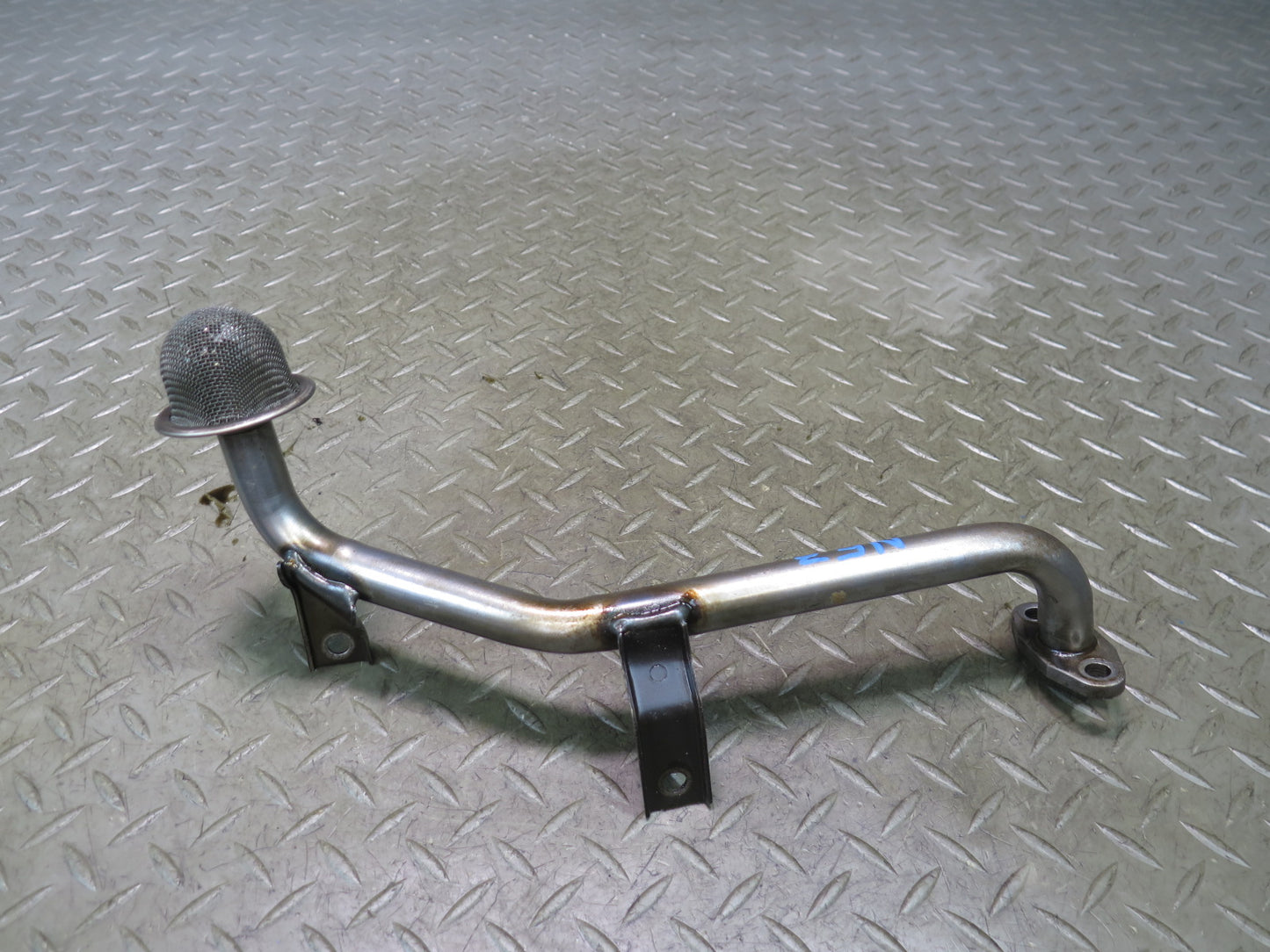 84-86 Nissan Z31 300ZX VG30E NON Turbo Engine Oil Baffle Feed Pickup Tube OEM