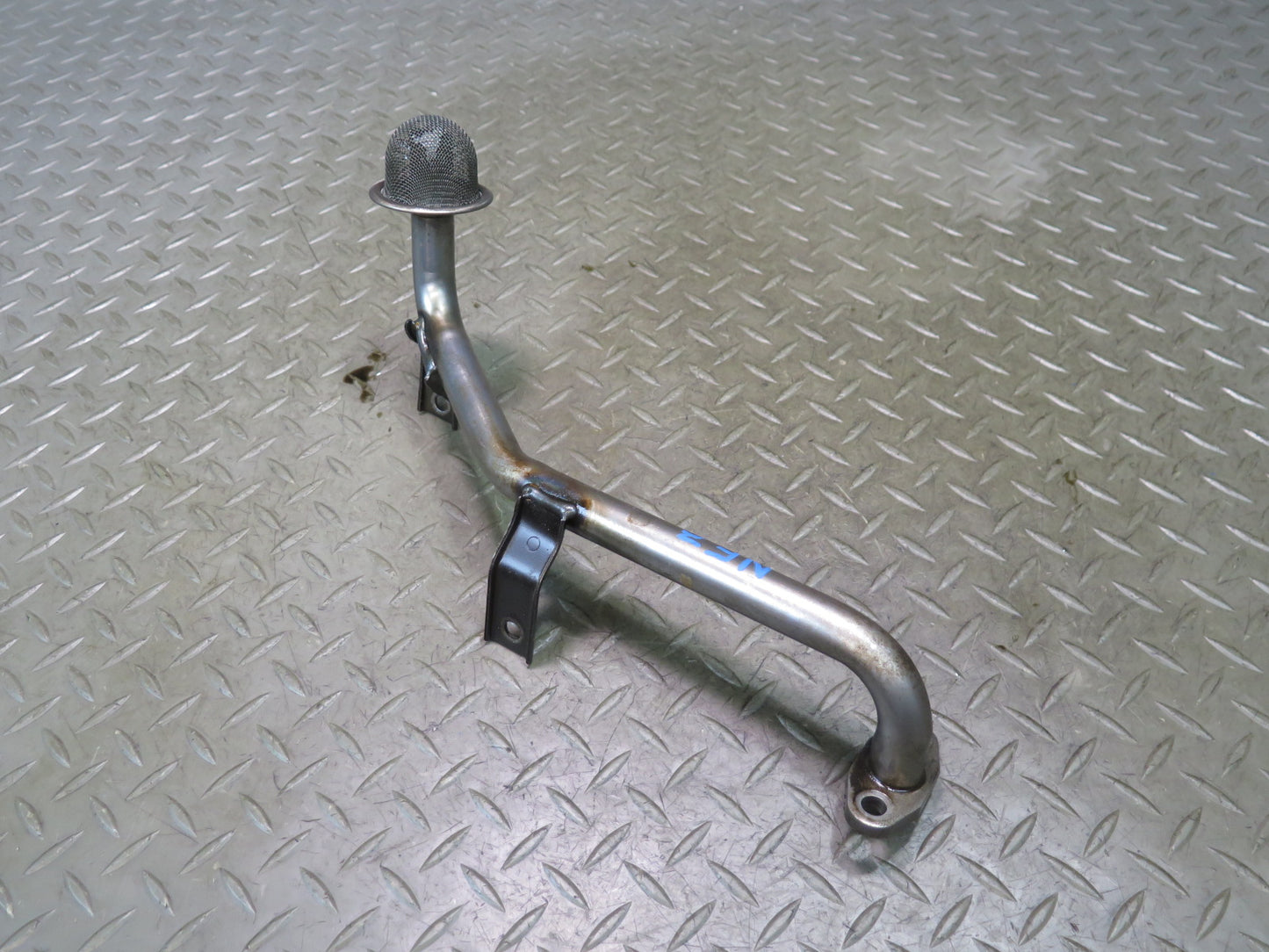 84-86 Nissan Z31 300ZX VG30E NON Turbo Engine Oil Baffle Feed Pickup Tube OEM