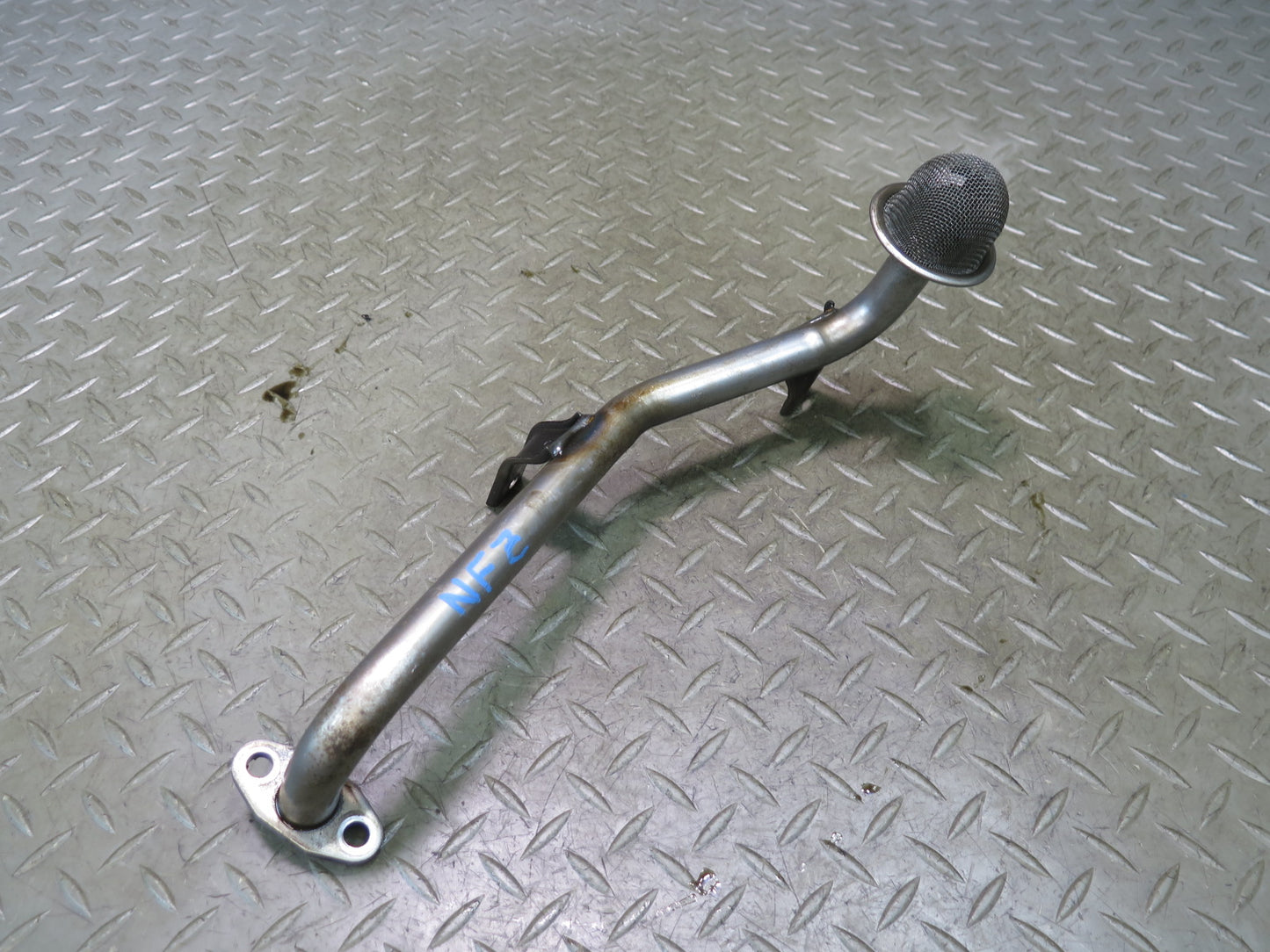 84-86 Nissan Z31 300ZX VG30E NON Turbo Engine Oil Baffle Feed Pickup Tube OEM