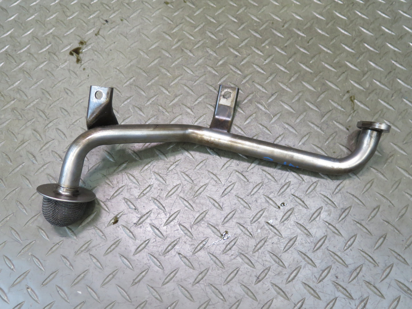 84-86 Nissan Z31 300ZX VG30E NON Turbo Engine Oil Baffle Feed Pickup Tube OEM