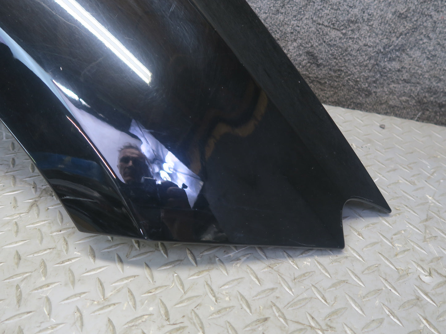 2012-2015 Mercedes W166 ML63 AMG Front Right Fender Shell Panel Black OEM