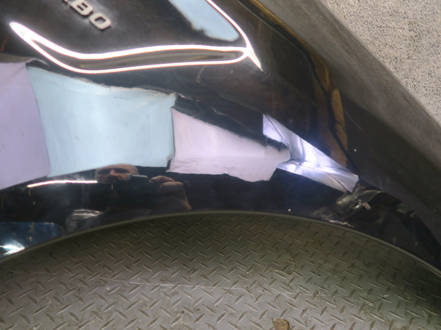 2012-2015 Mercedes W166 ML63 AMG Front Right Fender Shell Panel Black OEM