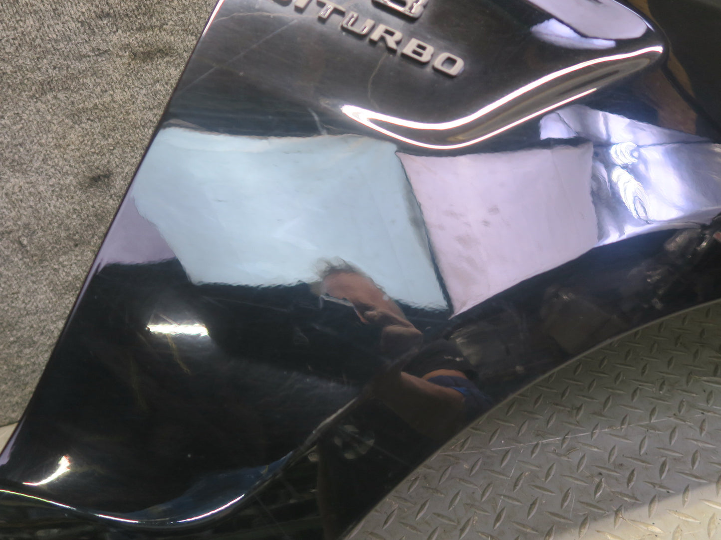 2012-2015 Mercedes W166 ML63 AMG Front Right Fender Shell Panel Black OEM