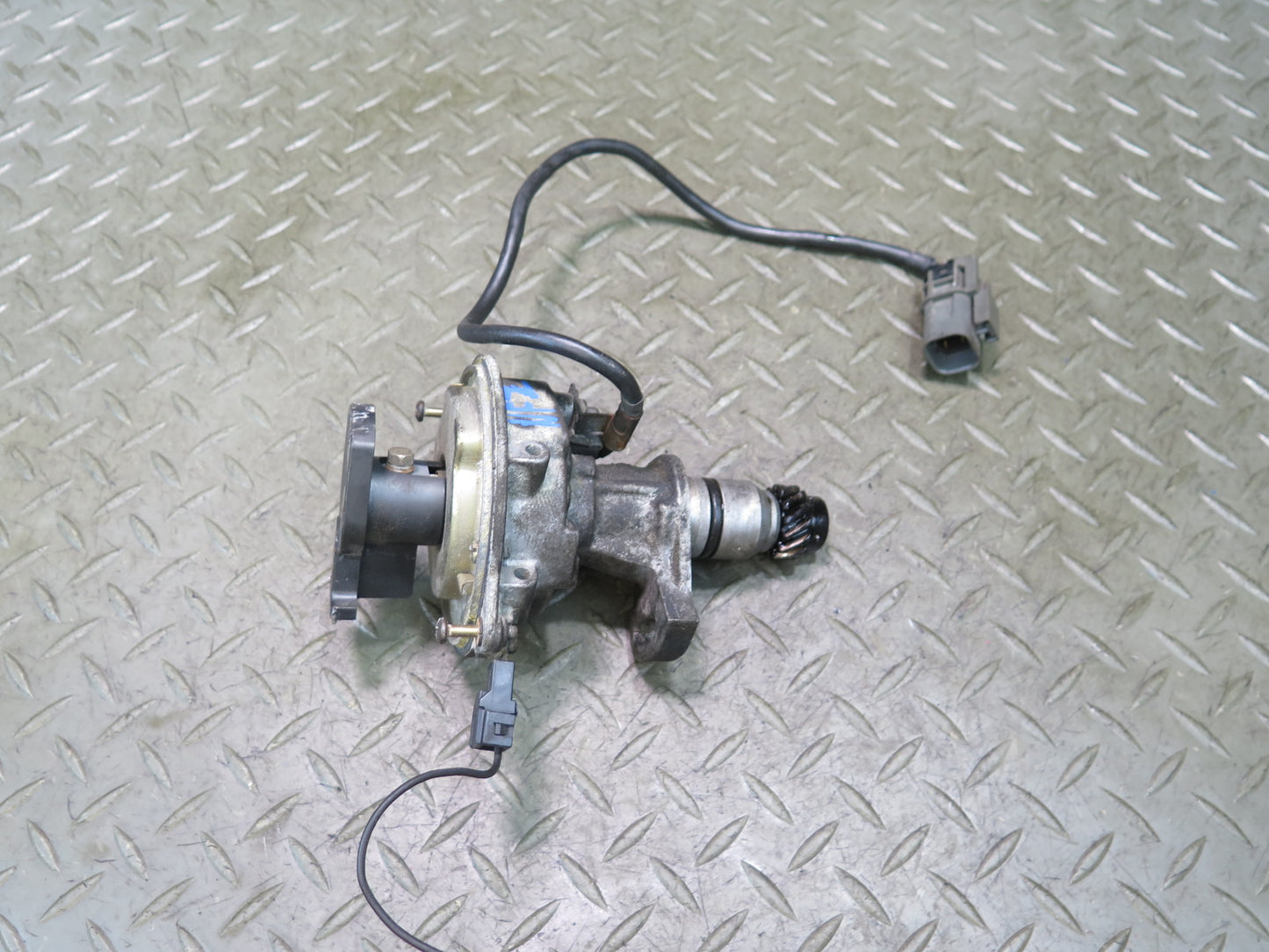 84-86 Nissan Z31 300ZX NA Ignition Distributor OEM