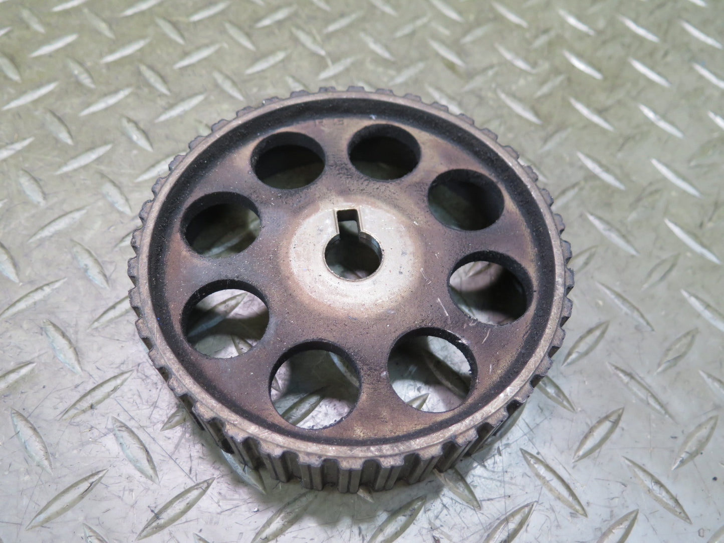 84-86 Nissan Z31 300ZX NA Set of 2 Engine Camshaft Gear Sprocket OEM