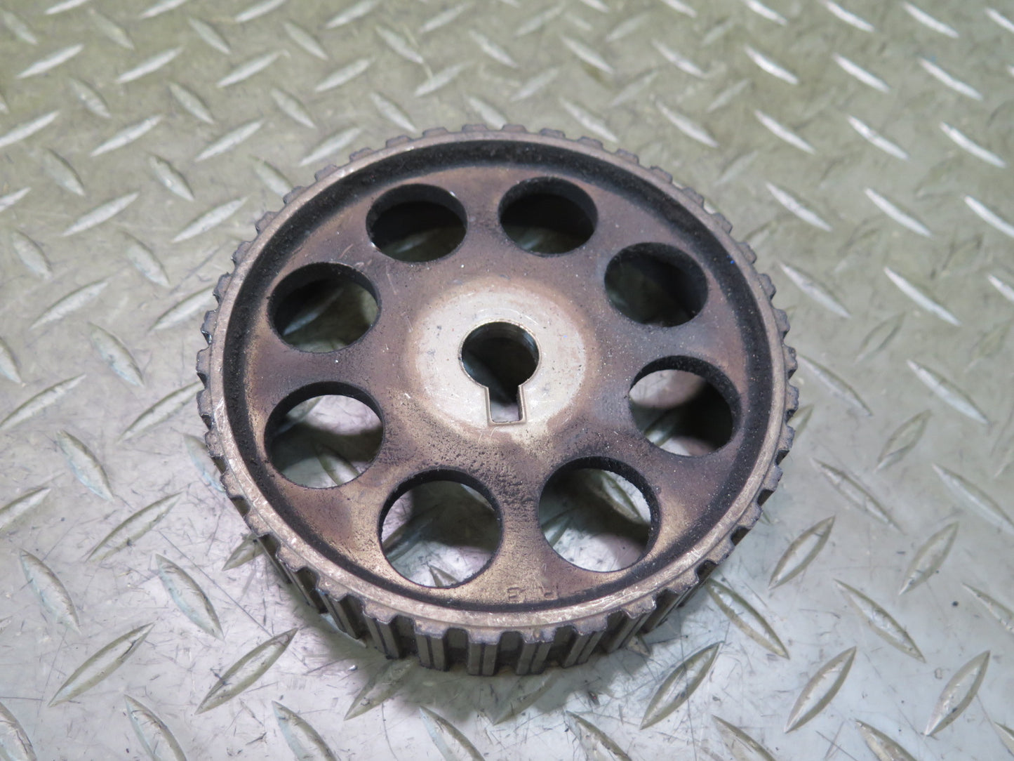 84-86 Nissan Z31 300ZX NA Set of 2 Engine Camshaft Gear Sprocket OEM