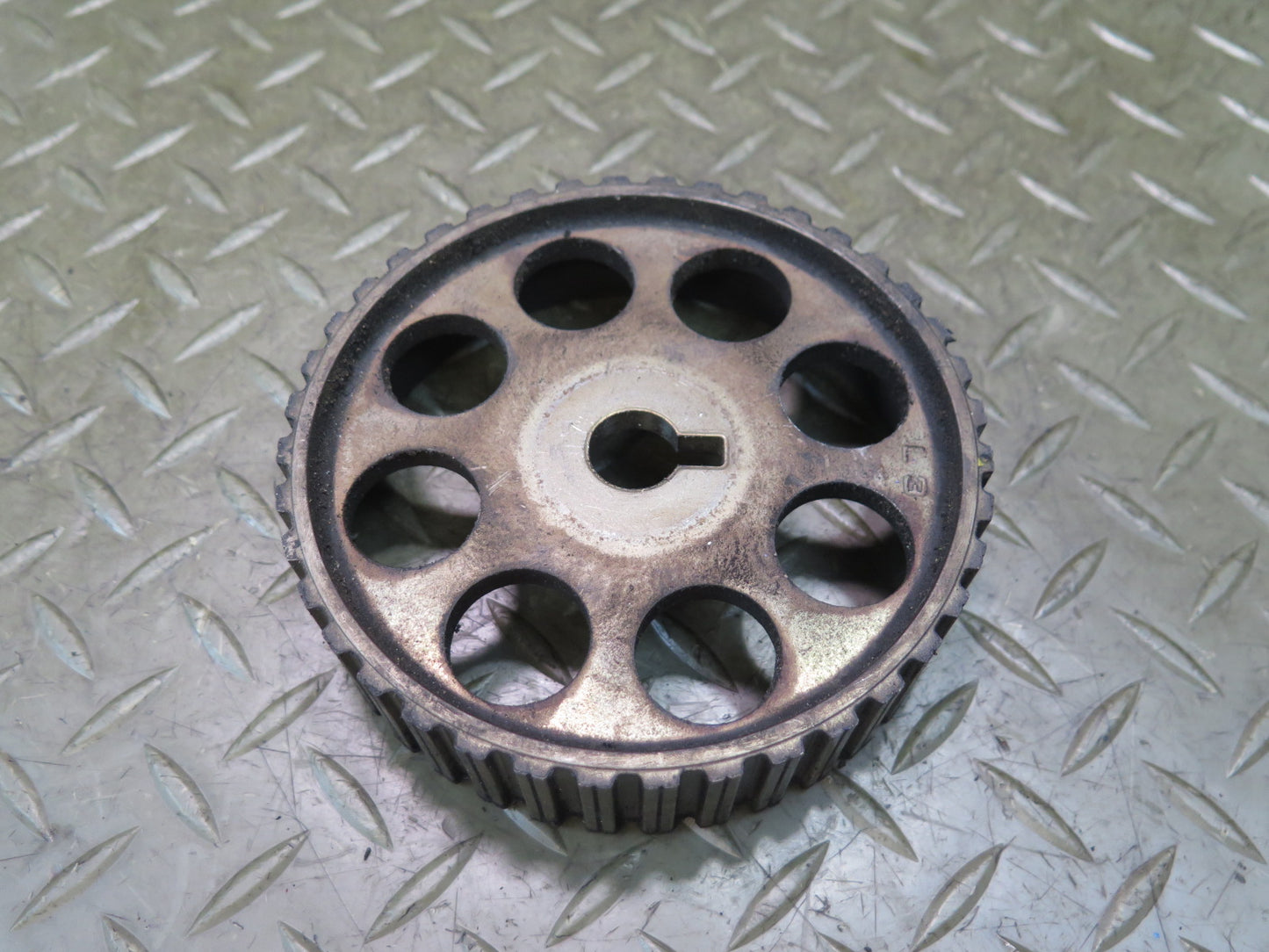 84-86 Nissan Z31 300ZX NA Set of 2 Engine Camshaft Gear Sprocket OEM