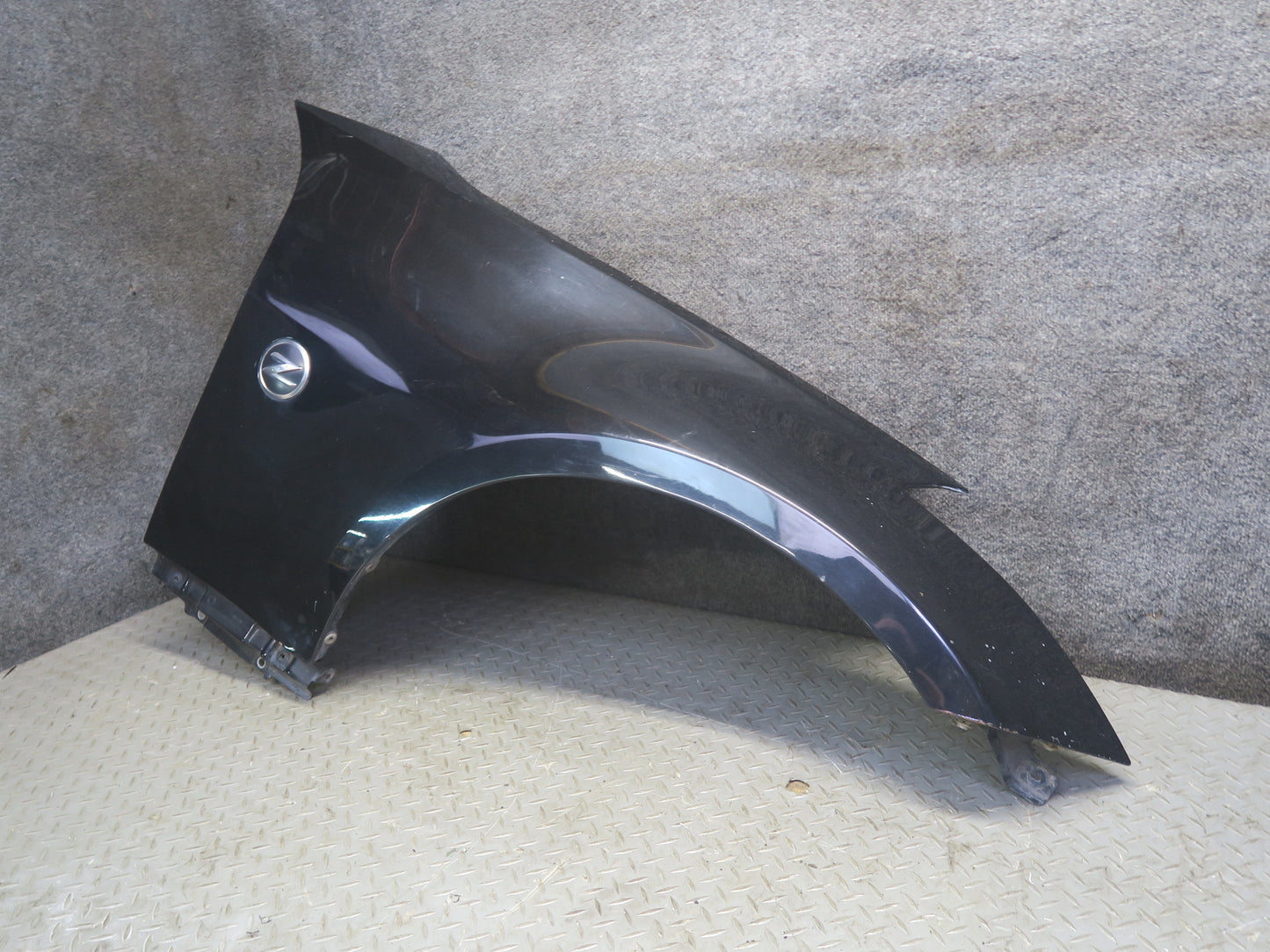 06-07 Nissan Z33 350Z Convertible Front Right Fender Shell Cover Panel Black OEM