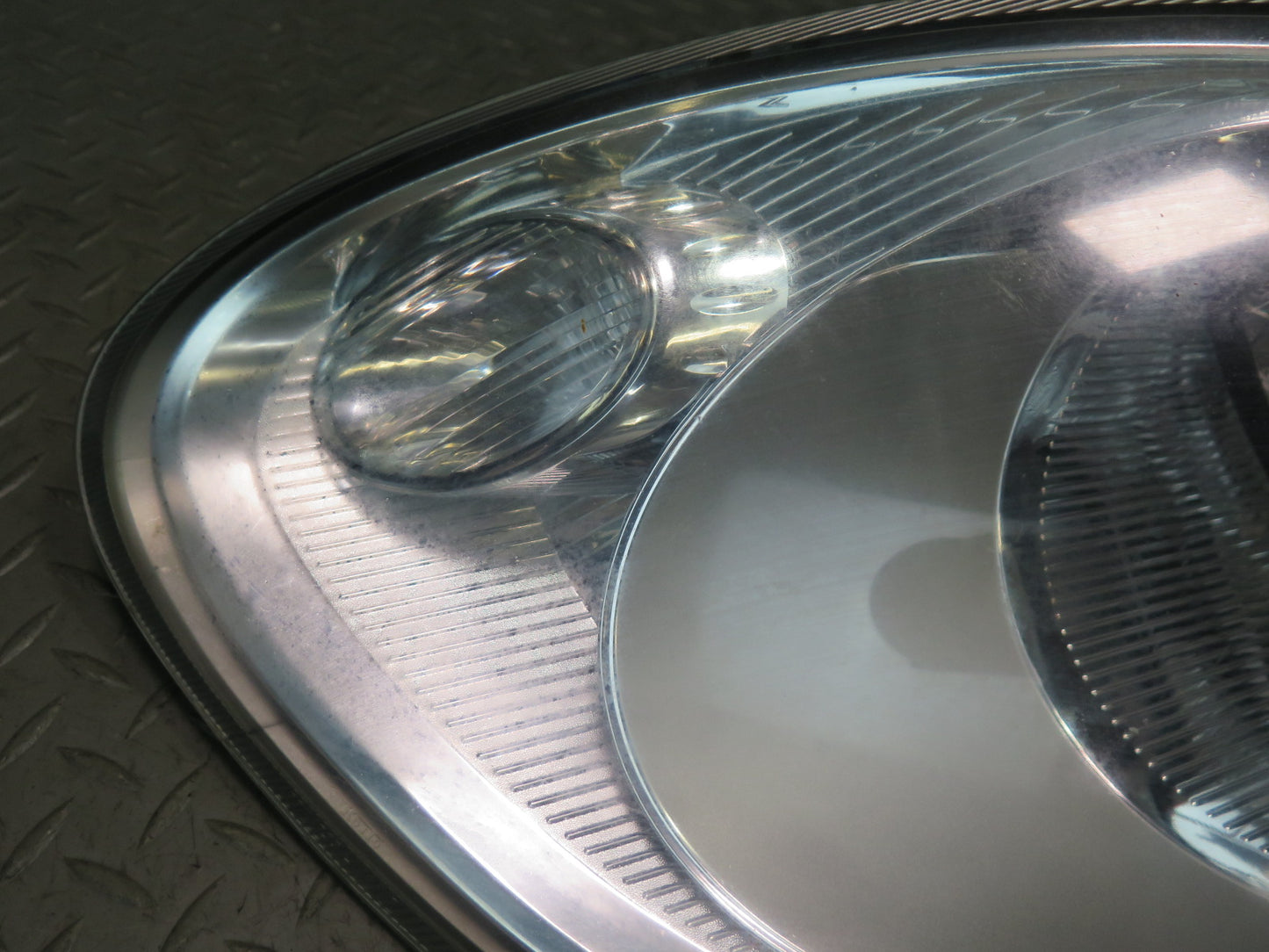 2005-2008 Porsche Boxster 987 Front Left Driver Side Xenon Headlight Lamp 50K
