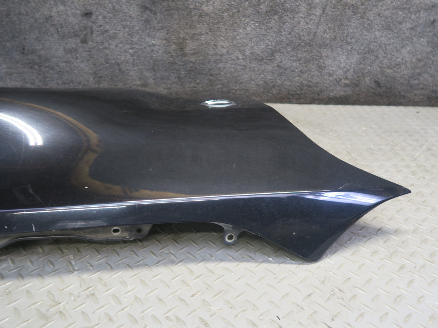 06-07 Nissan Z33 350Z Convertible Front Right Fender Shell Cover Panel Black OEM