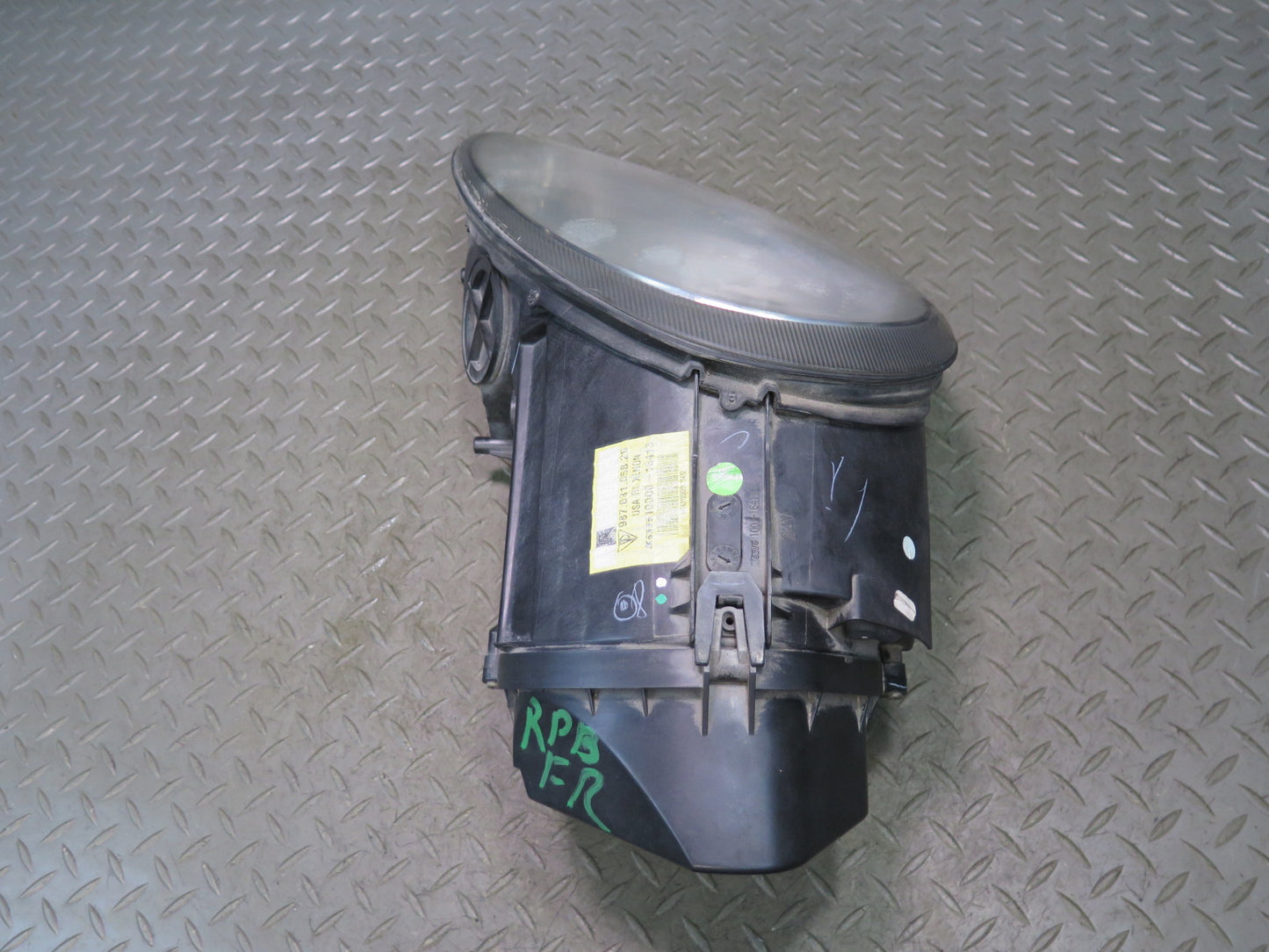 2005-2008 Porsche Boxster 987 Front Right Pass Side Xenon Headlight Lamp