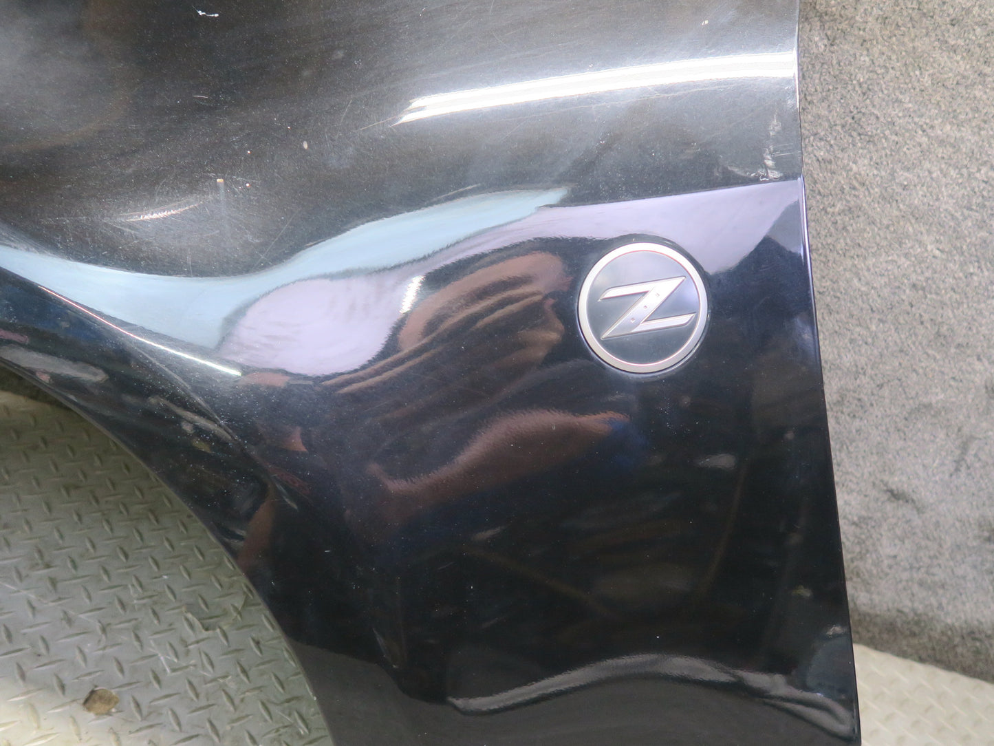 06-07 Nissan Z33 350Z Convertible Front Left Fender Shell Cover Panel Black OEM