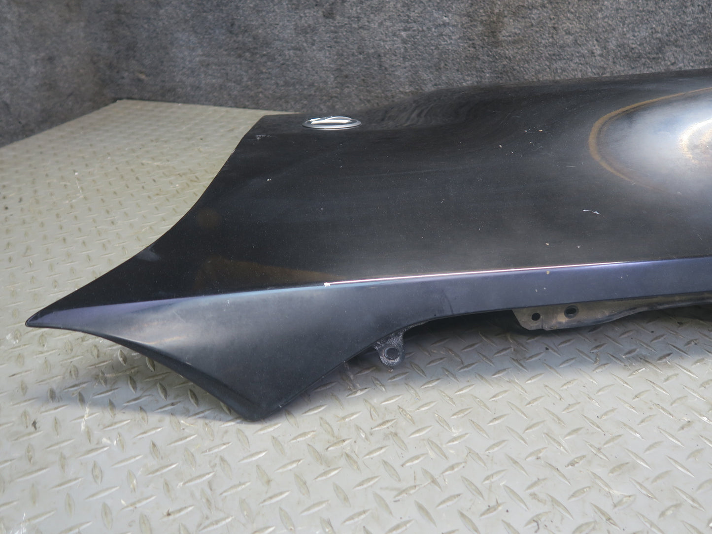 06-07 Nissan Z33 350Z Convertible Front Left Fender Shell Cover Panel Black OEM