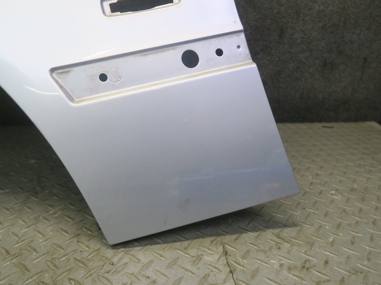 97-03 BMW E39 540i Front Left Fender Sheel Cover Panel Arctic Silver OEM