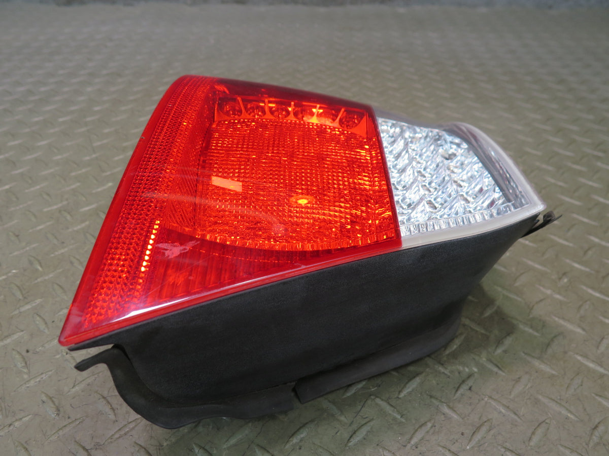04-06 BMW E46 330ci Convert Rear Left & Right LED Outer Tail Light Lamp Set OEM
