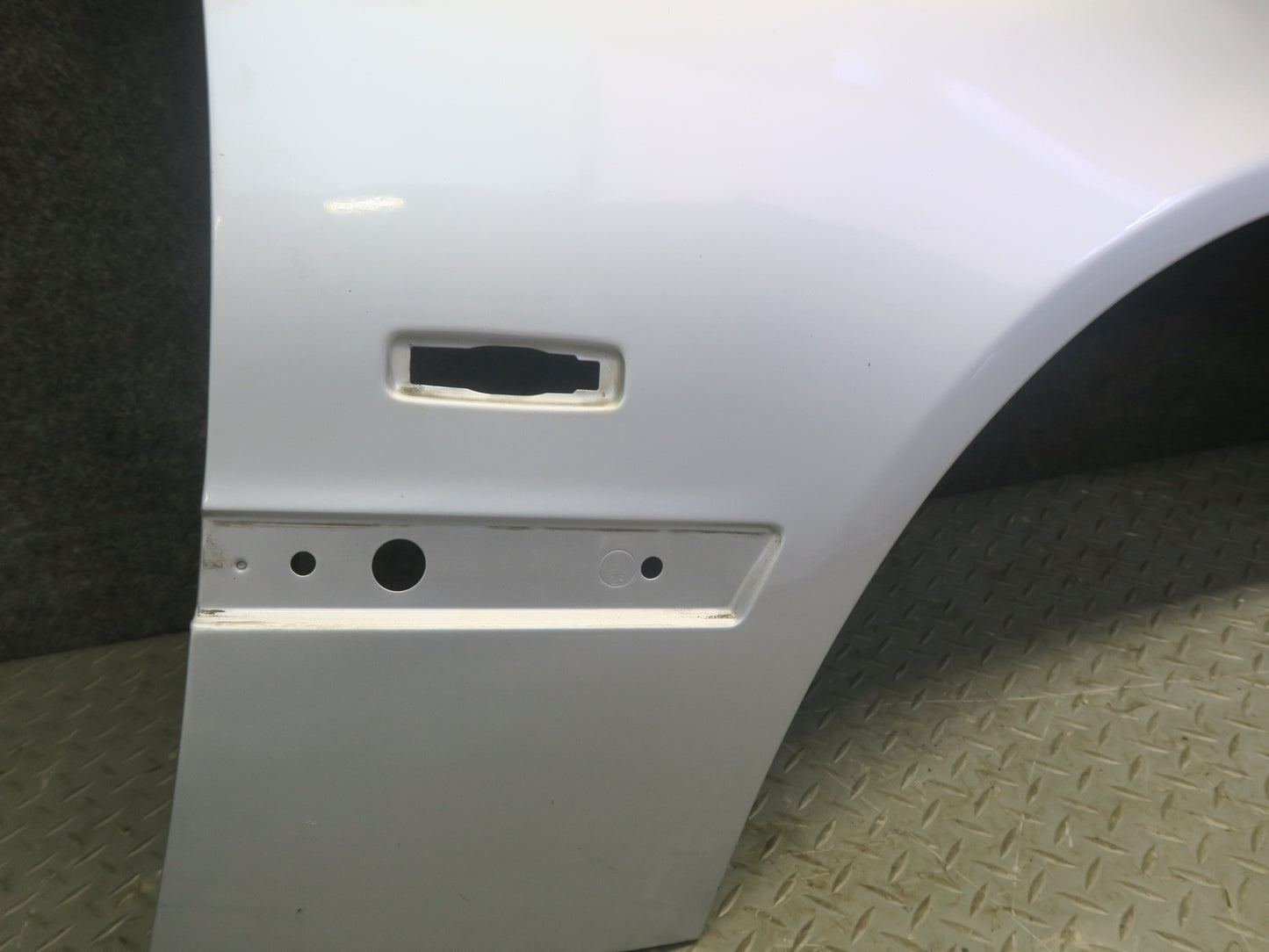 97-03 BMW E39 540i Front Right Fender Sheel Cover Panel Arctic Silver OEM