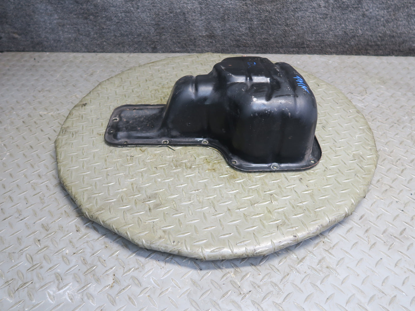 00-05 Toyota MR2 Spyder 1ZZFE Engine Motor Lower Oil Pan OEM
