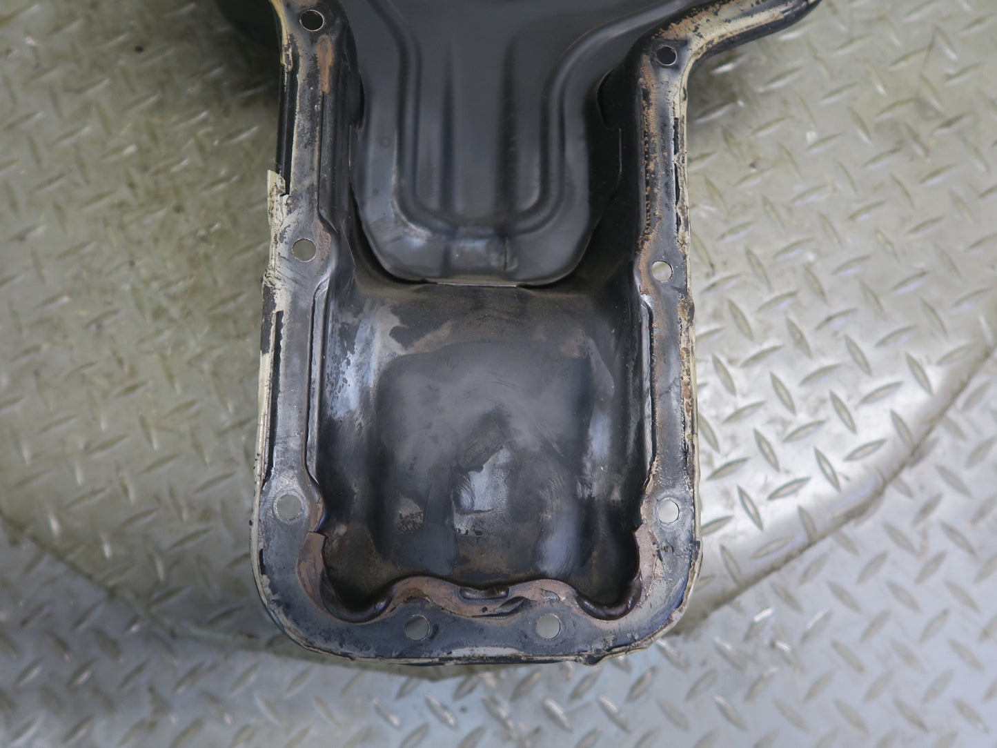 00-05 Toyota MR2 Spyder 1ZZFE Engine Motor Lower Oil Pan OEM
