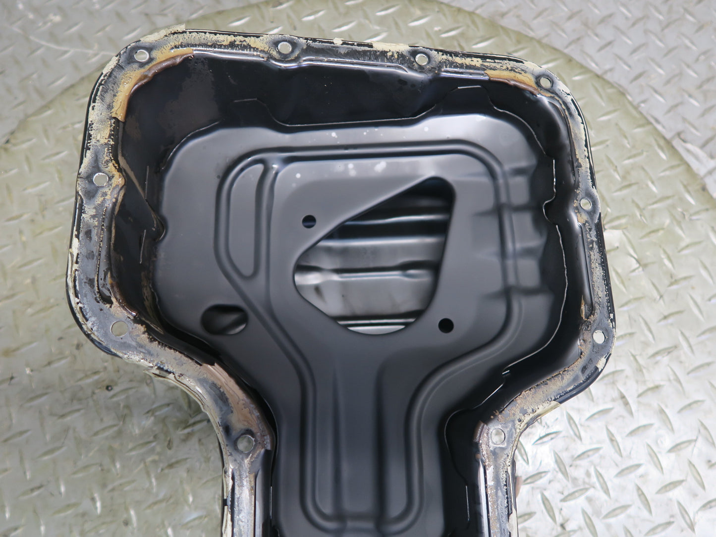 00-05 Toyota MR2 Spyder 1ZZFE Engine Motor Lower Oil Pan OEM