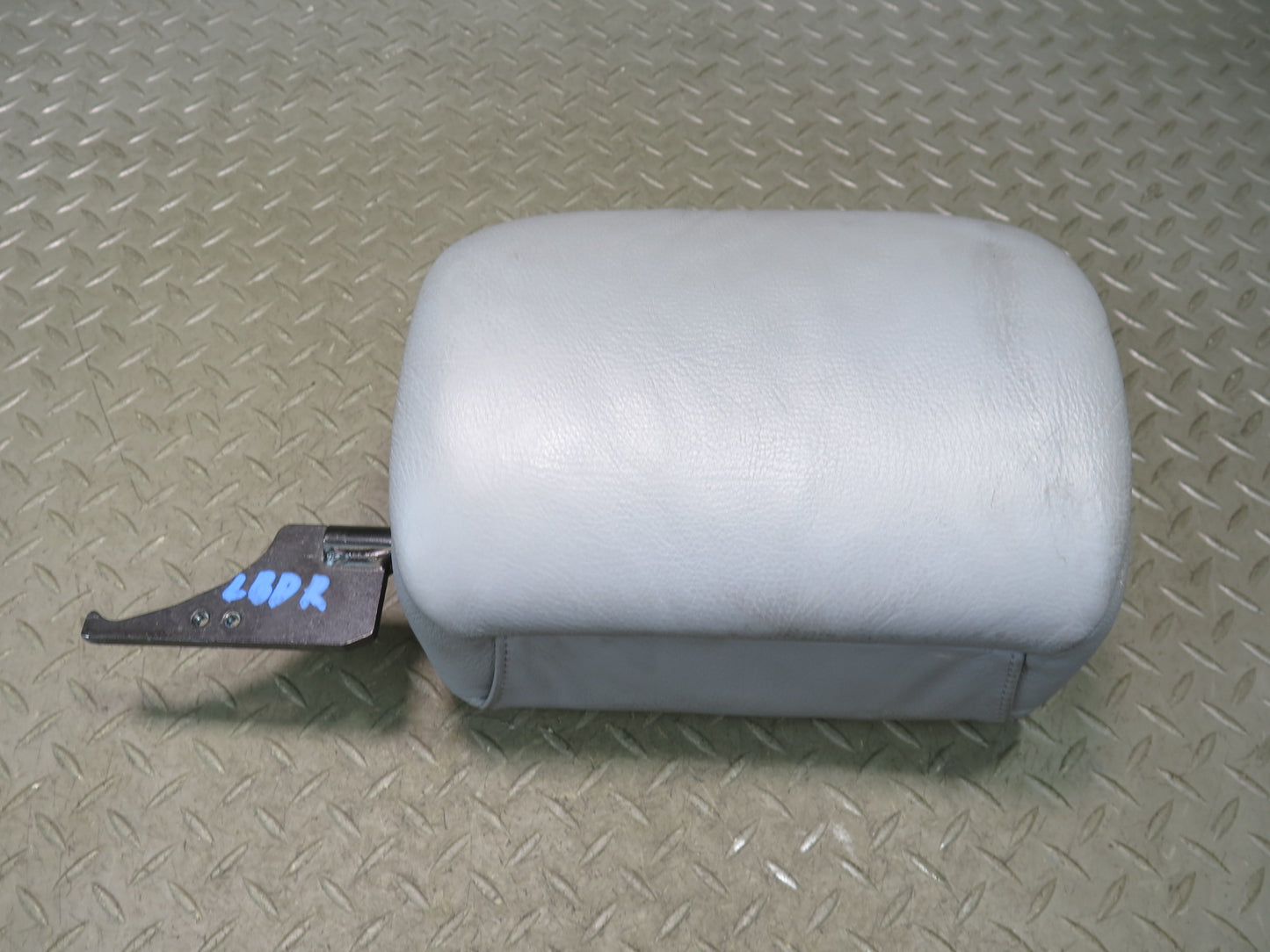 01-06 BMW E46 330Ci Convertible Set of 2 Front Leather Seat Headrest Gray OEM