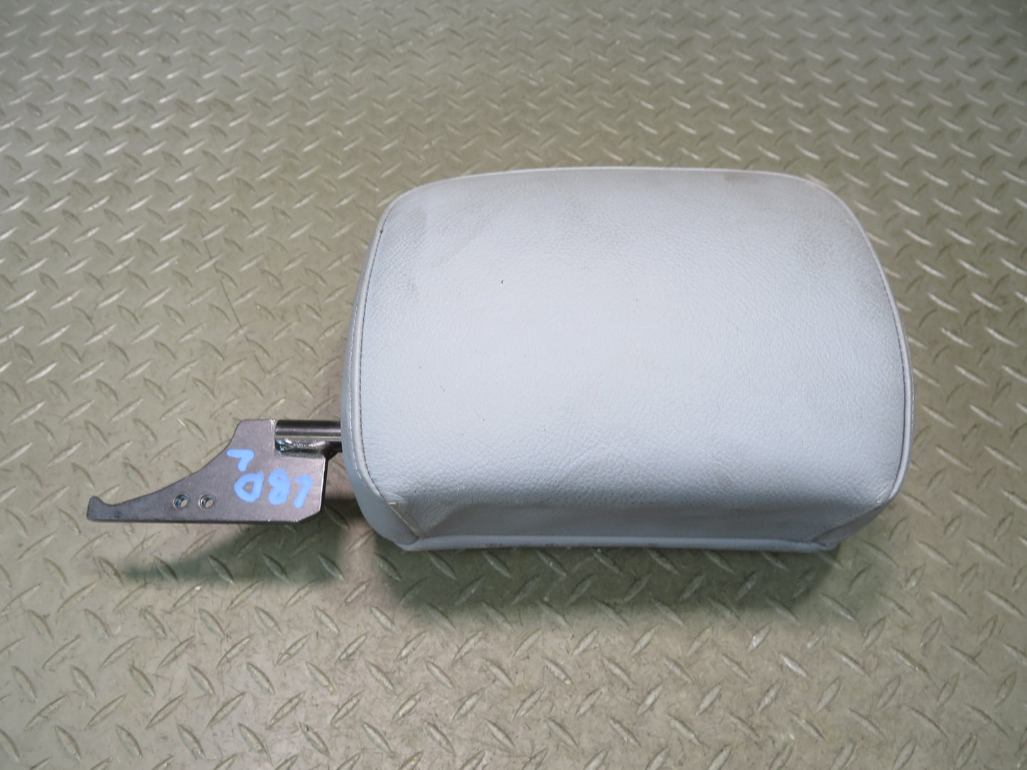 01-06 BMW E46 330Ci Convertible Set of 2 Front Leather Seat Headrest Gray OEM
