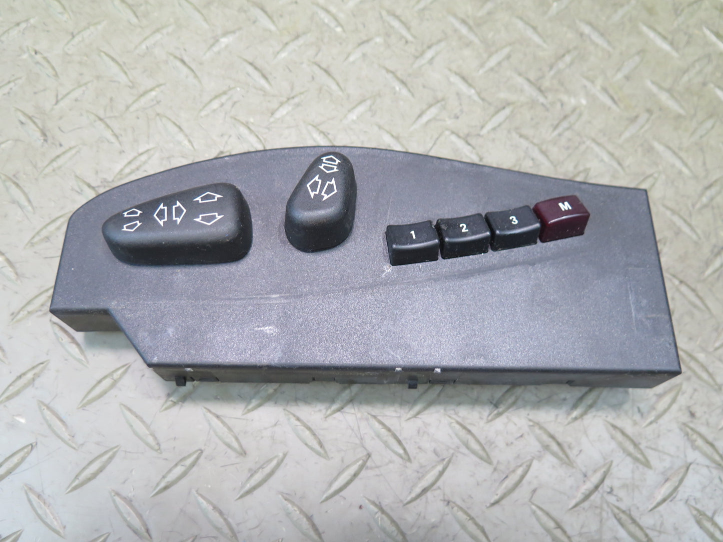 01-06 BMW E46 330Ci Convertible Front Left Seat Adjustment Control Switch OEM