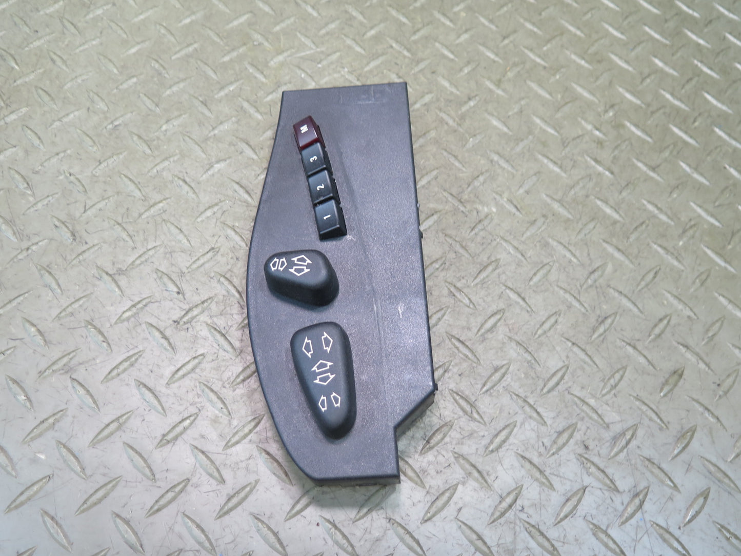 01-06 BMW E46 330Ci Convertible Front Left Seat Adjustment Control Switch OEM
