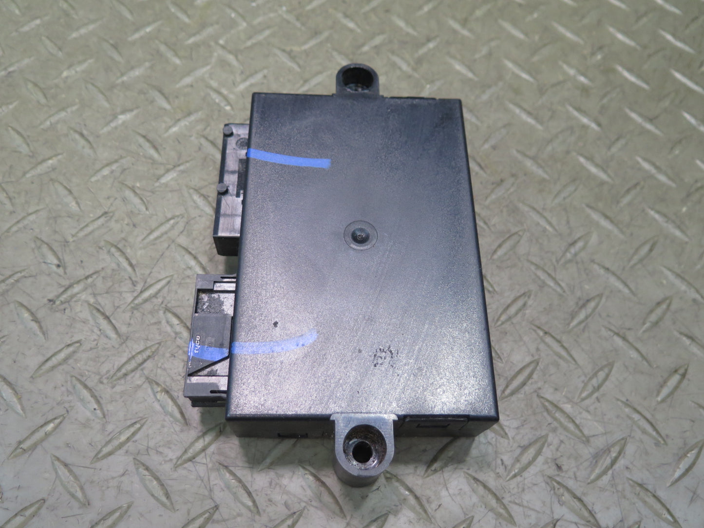 01-06 BMW E46 330Ci Front Left or Right Seat Memory Control Module 7067801 OEM