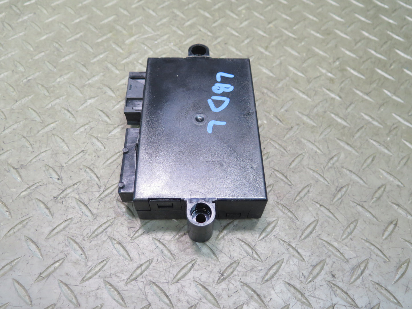 01-06 BMW E46 330Ci Front Left or Right Seat Memory Control Module 7067801 OEM