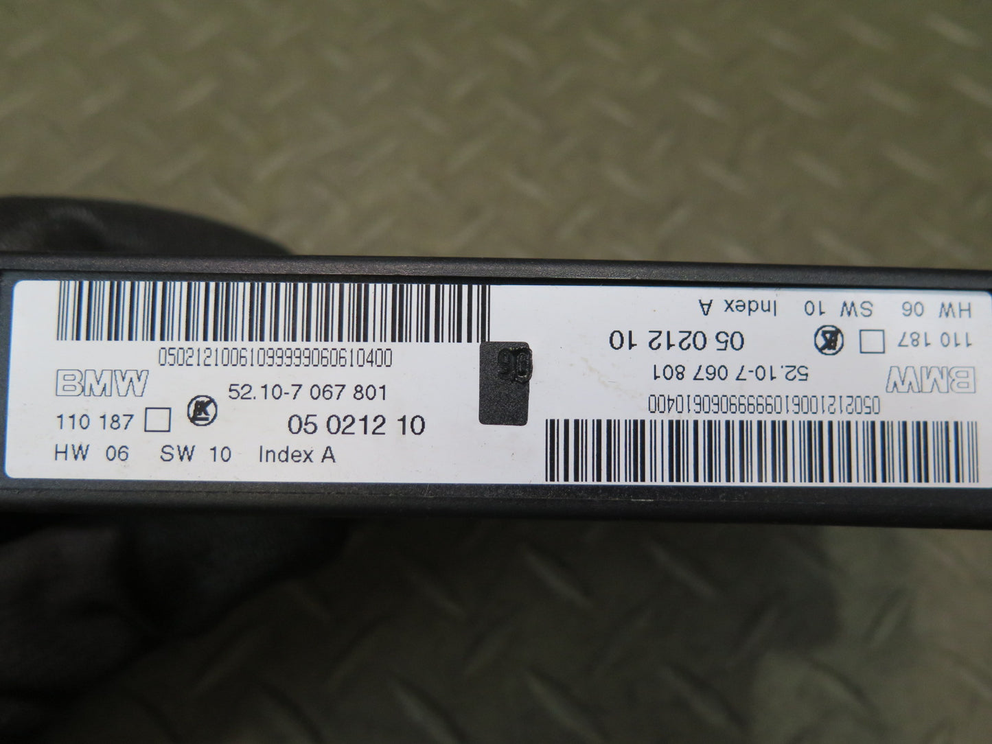 01-06 BMW E46 330Ci Front Left or Right Seat Memory Control Module 7067801 OEM