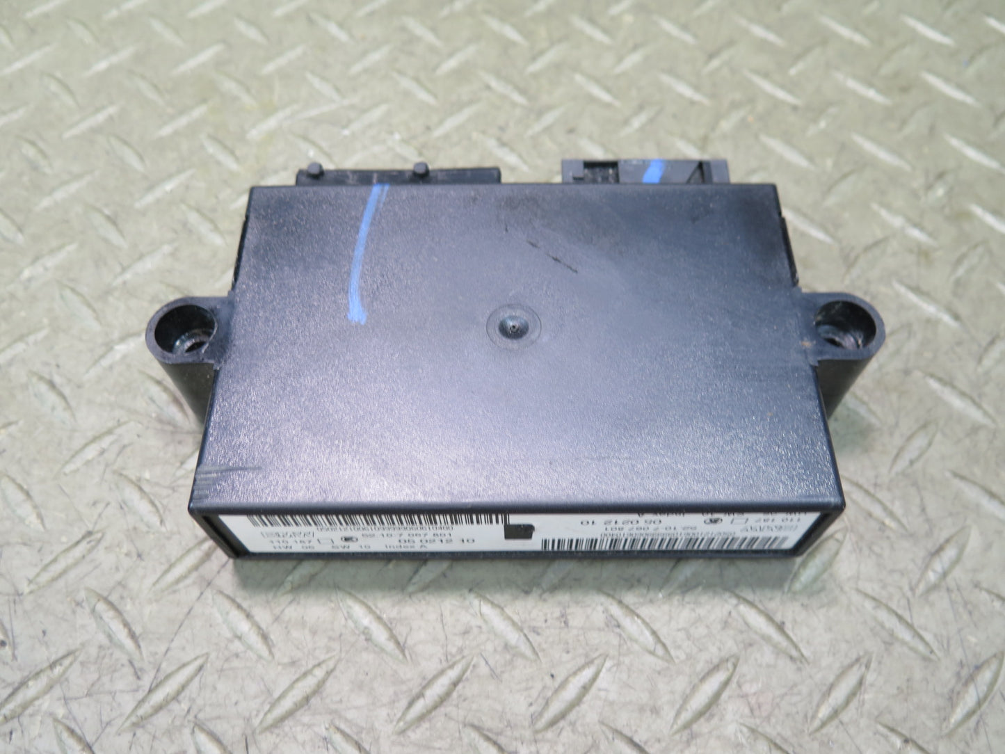 01-06 BMW E46 330Ci Front Left or Right Seat Memory Control Module 7067801 OEM