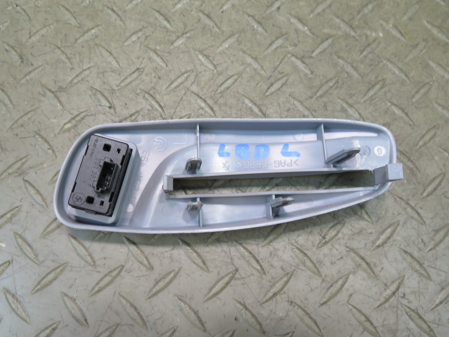 01-06 BMW E46 330Ci Convertible Front Left Seat Folding Lever Trim w Switch OEM