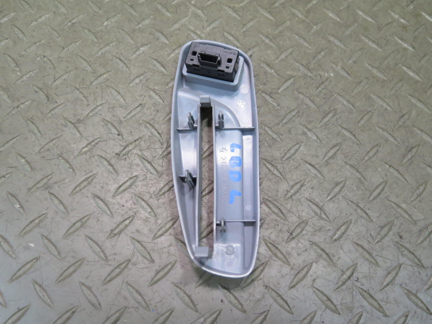01-06 BMW E46 330Ci Convertible Front Left Seat Folding Lever Trim w Switch OEM