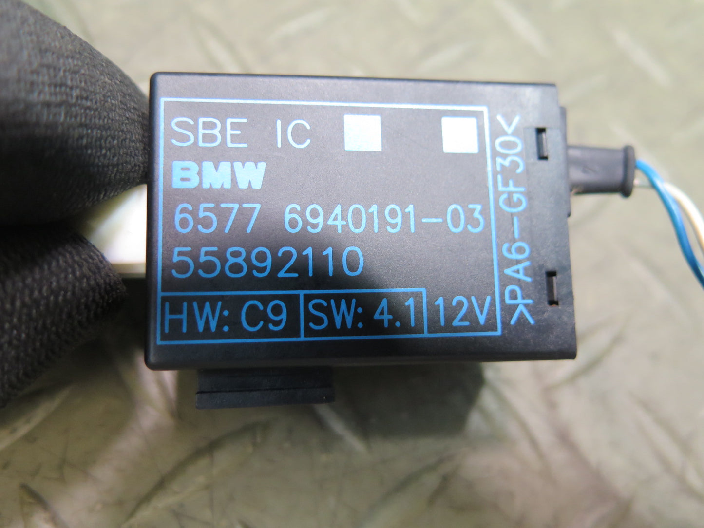 01-06 BMW E46 330ci Front Right Seat Occupancy Sensor Module 6940191 OEM