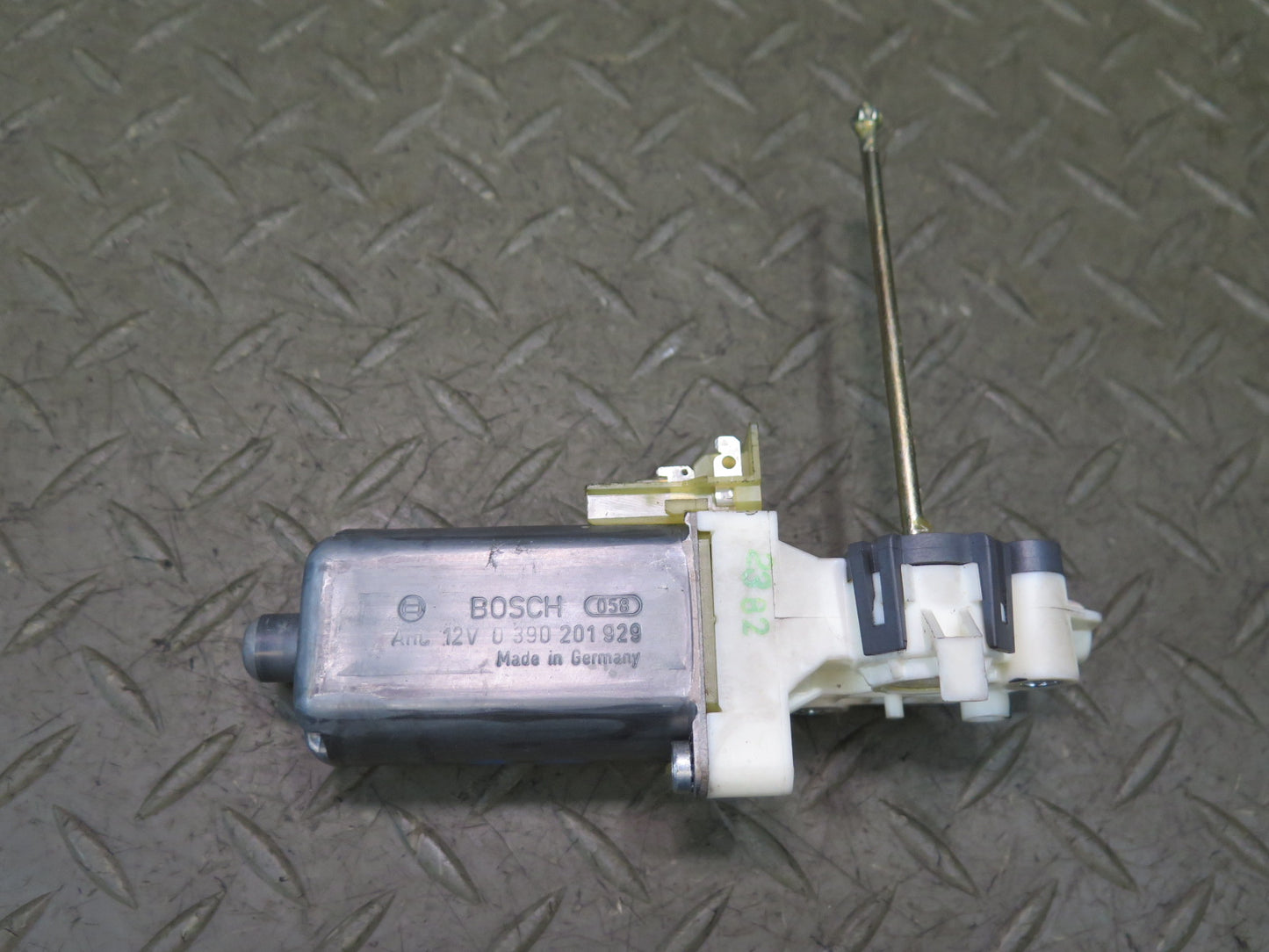 01-06 BMW E46 330ci Convertible Set of 4 Front Right Seat Adjust Motor OEM