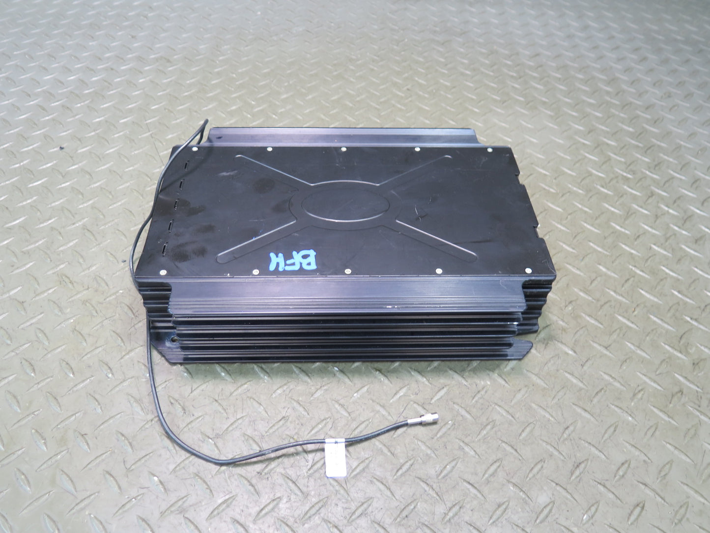 97-03 BMW E39 540i Hifi DSP Audio System Amplifier AMP 8376262 OEM
