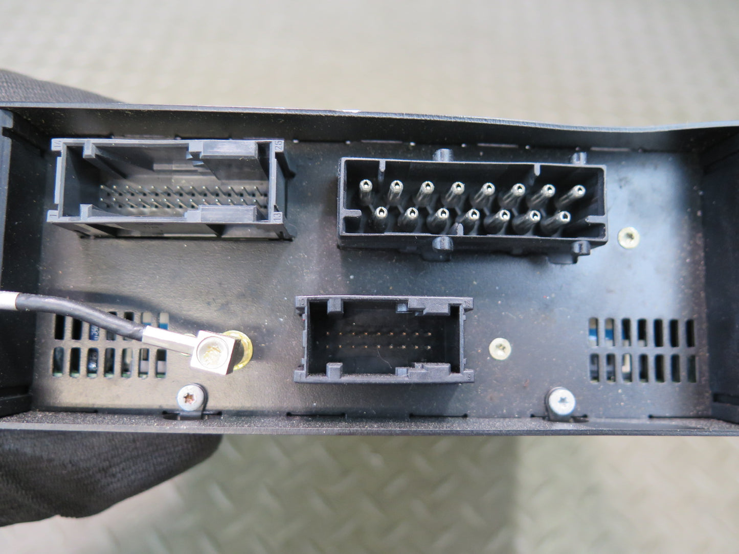 97-03 BMW E39 540i Hifi DSP Audio System Amplifier AMP 8376262 OEM