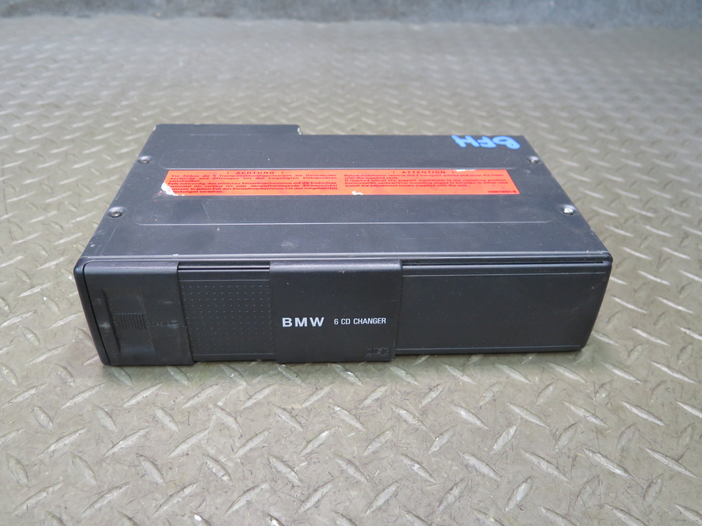 97-03 BMW E39 540i Alpine CD Changer Player w Magazine 1469404 OEM