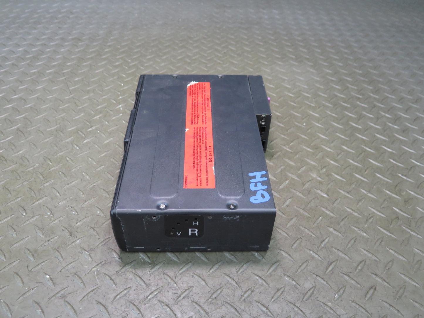 97-03 BMW E39 540i Alpine CD Changer Player w Magazine 1469404 OEM