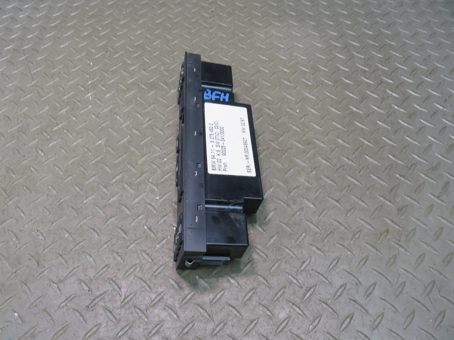 97-03 BMW E39 540i A/C Heater Climate Control Switch  Panel 8375453 OEM