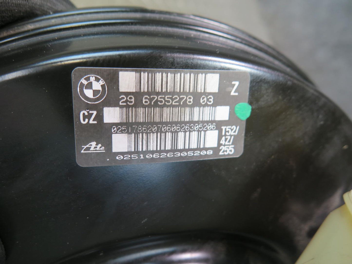 01-06 BMW E46 330Ci Brake Master Cylinder Booster Fluid Reservoir OEM