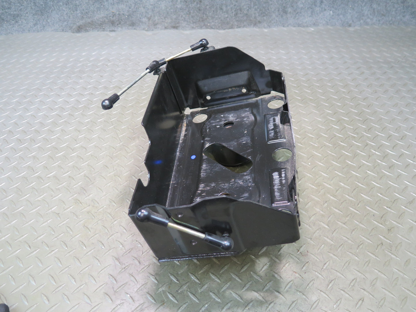01-06 BMW E46 330Ci Convertible Battery Tray Vibration Absorber Bracket OEM